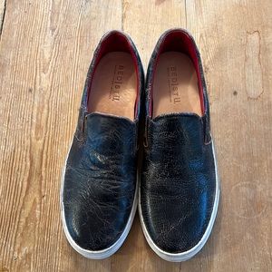 BEDSTU Hermione tan rustic mason BFS